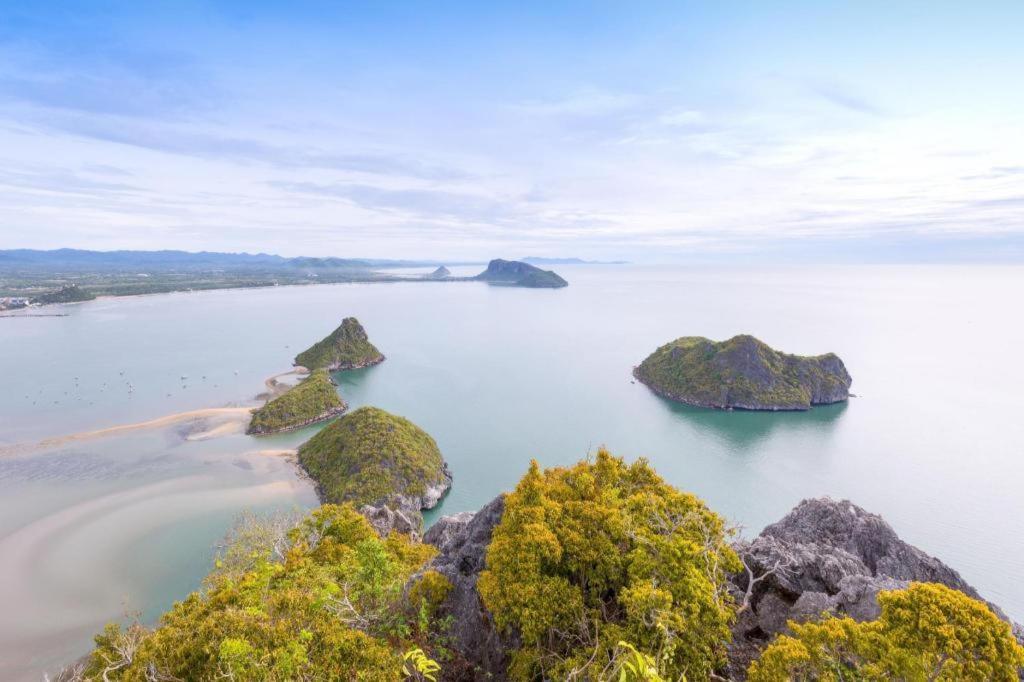 Prachuap Grand Hotel Prachuap Khiri Khan Exterior photo